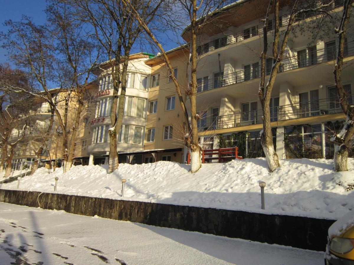 Готель Поляна Квеле Dış mekan fotoğraf